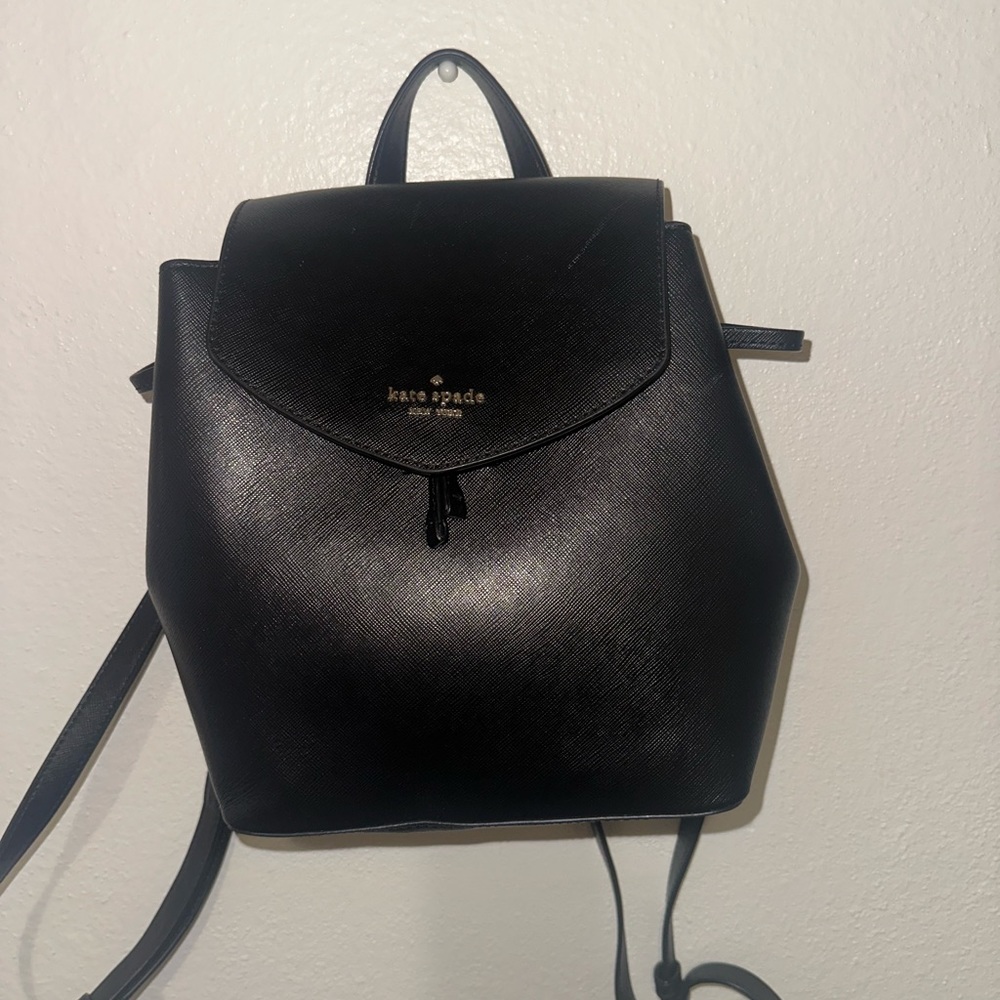 Kate Spade Lizzie Medium Flap Backpack